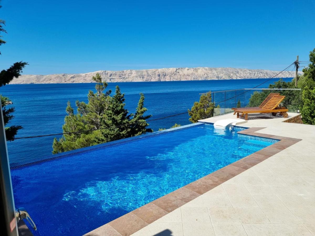 Villa Relax , With Seaview And Two Pools Near Beach Starigrad  Exterior photo