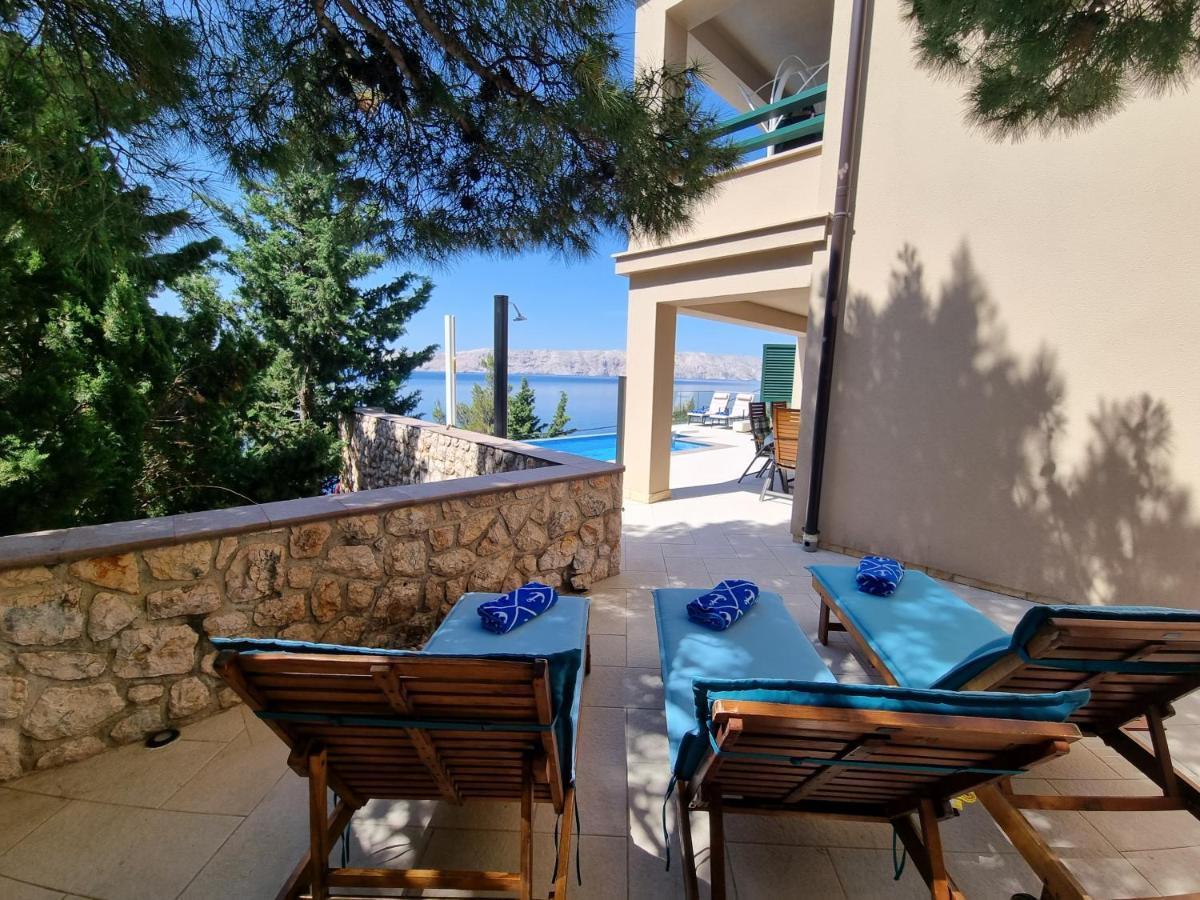 Villa Relax , With Seaview And Two Pools Near Beach Starigrad  Exterior photo